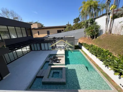 Casa de Condomínio com 5 Quartos à venda, 1090m² no Alphaville Residencial Um, Barueri