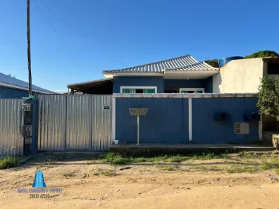 Casa com 2 Quartos à venda, 70m² no Coqueiral, Araruama