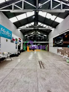 Galpão/Depósito/Armazém à venda, 630m² no Santo Amaro, São Paulo