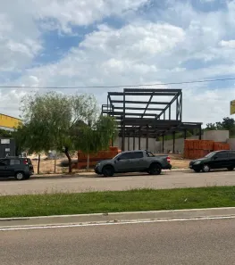 Sala Comercial para alugar, 87m² no Residencial Central Parque, Salto
