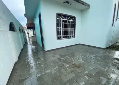 Casa com 2 Quartos para alugar, 90m² no Dom Pedro I, Manaus