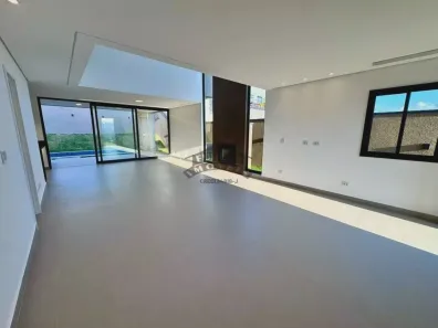 Sobrado com 4 Quartos à venda, 258m² no Parque Dom Henrique, Cotia