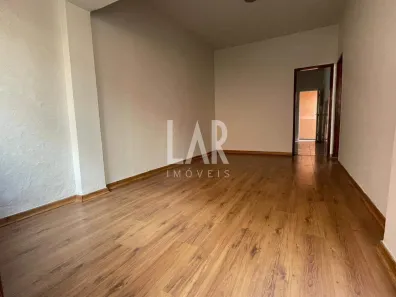 Casa com 2 Quartos para alugar, 100m² no Alto Barroca, Belo Horizonte