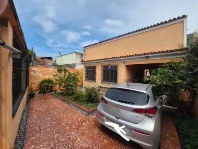Casa com 2 Quartos à venda, 55m² no Marechal Hermes, Rio de Janeiro