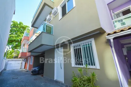 Casa de Condomínio com 3 Quartos à venda, 183m² no Jacarepaguá, Rio de Janeiro