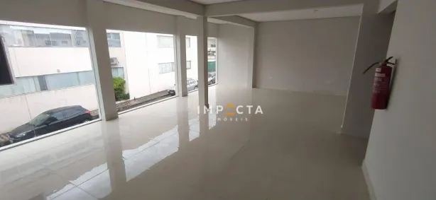 Ponto Comercial à venda, 500m² no Guanabara, Pouso Alegre
