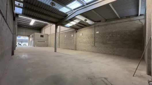 Galpão/Depósito/Armazém para alugar, 400m² no Tabuleiro do Martins, Maceió