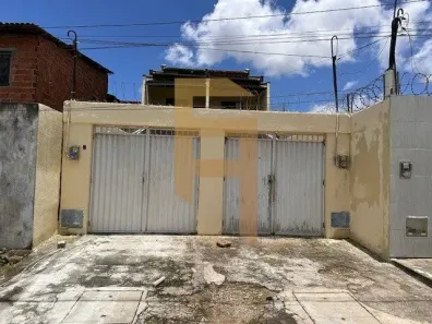 Sobrado com 2 Quartos à venda, 84m² no Parque Presidente Vargas, Fortaleza