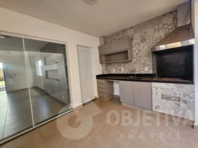 Casa de Condomínio com 3 Quartos para alugar, 116m² no Jardim Inconfidência, Uberlândia