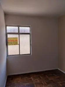 Apartamento com 3 Quartos para alugar, 60m² no Centro, Juiz de Fora