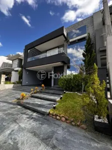 Casa de Condomínio com 3 Quartos à venda, 211m² no Central Park, Cachoeirinha