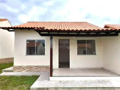Casa de Condomínio com 2 Quartos à venda, 74m² no Japão, Araruama