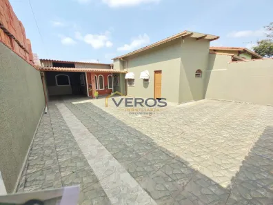 Casa com 3 Quartos à venda, 111m² no Jardim Britânia, Caraguatatuba