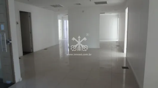 Sala Comercial para alugar, 200m² no Vila Olímpia, São Paulo