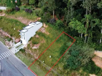 Lote/Terreno à venda, 137m² no Parque Alexandre, Cotia
