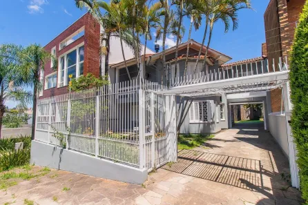 Casa com 5 Quartos à venda, 350m² no Chácara das Pedras, Porto Alegre