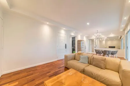 Apartamento com 3 Quartos para alugar, 138m² no Santo Amaro, São Paulo