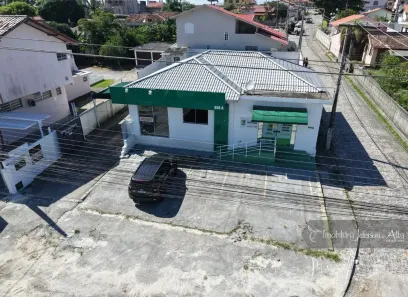 Lote/Terreno à venda, 606m² no Paes Leme, Imbituba