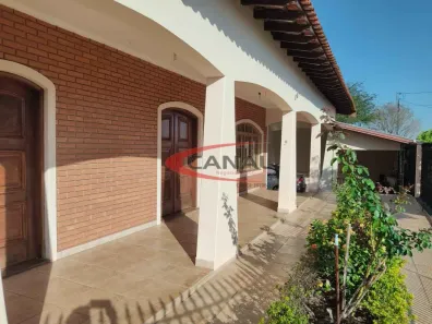 Casa com 3 Quartos para venda ou aluguel, 350m² no Jardim Amália, Bauru