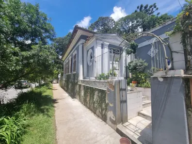 Imóvel Comercial com 4 Quartos à venda, 400m² no Centro, Petrópolis