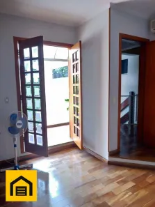 Sobrado com 3 Quartos para alugar, 180m² no Matriz, Mauá