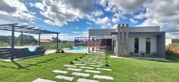 Casa com 3 Quartos à venda, 200m² no , Mateus Leme