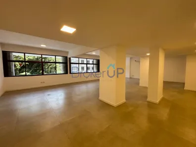 Sala Comercial para alugar, 135m² no Centro Histórico, Porto Alegre