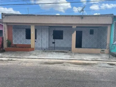 Casa com 3 Quartos à venda, 200m² no Cidade Nova, Ananindeua