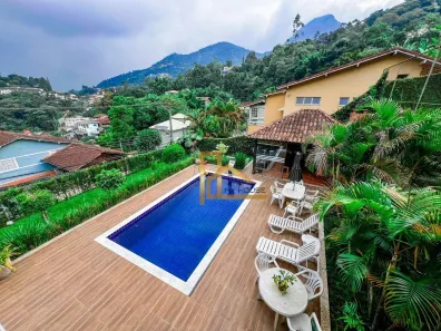 Casa com 4 Quartos à venda, 202m² no Agriões, Teresópolis