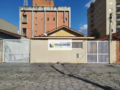 Casa com 3 Quartos para alugar, 180m² no Centro, Mongaguá