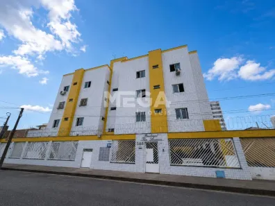 Apartamento com 2 Quartos para alugar, 52m² no Farias Brito, Fortaleza
