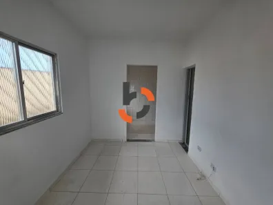 Casa de Condomínio com 2 Quartos para alugar, 999m² no Cabuis, Nilópolis