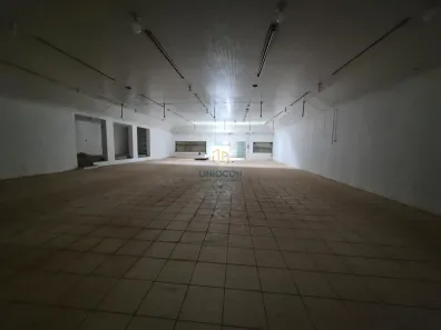 Galpão/Depósito/Armazém para alugar, 300m² no Centro, Franca