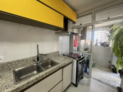 Apartamento com 3 Quartos para alugar, 74m² no Zona 02, Maringá