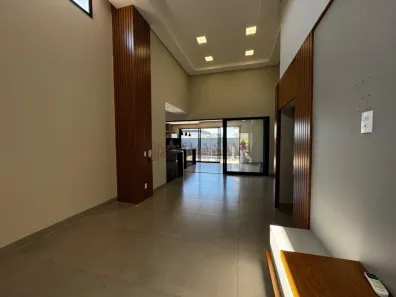 Casa de Condomínio com 3 Quartos para alugar, 247m² no Residencial Tamboré, Bauru