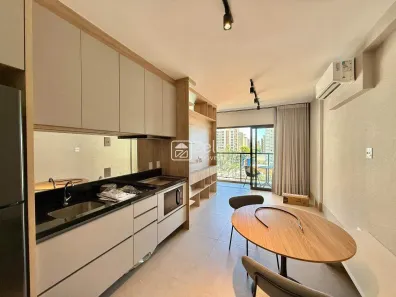 Apartamento com 1 Quarto para alugar, 42m² no Cambuí, Campinas
