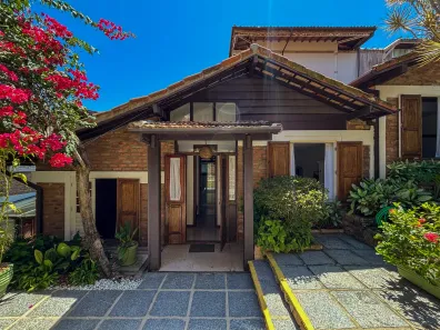 Casa com 9 Quartos à venda, 434m² no Ferradura, Armação dos Búzios