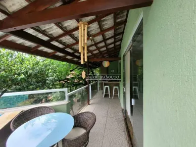 Casa de Condomínio com 4 Quartos à venda, 260m² no Sapê, Niterói