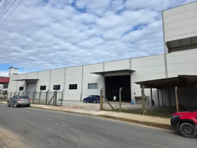 Galpão/Depósito/Armazém para alugar, 1528m² no Dom Joaquim, Brusque