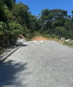 Lote/Terreno à venda, 1000m² no Carangola, Petrópolis