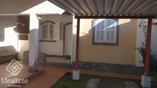 Casa com 3 Quartos à venda, 230m² no Aterrado, Volta Redonda