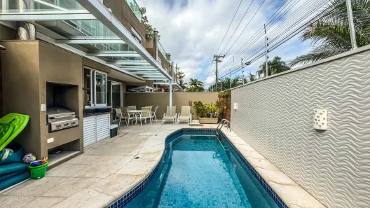 Casa de Condomínio com 4 Quartos à venda, 240m² no Bairro de Juquehy, São Sebastião