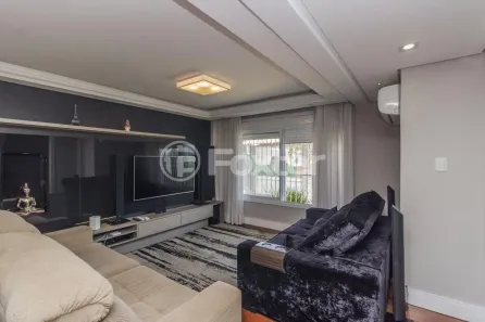 Casa com 4 Quartos à venda, 230m² no Partenon, Porto Alegre