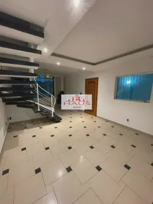 Casa com 3 Quartos à venda, 218m² no Água Rasa, São Paulo