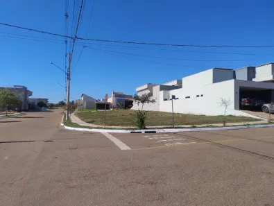Lote/Terreno à venda, 385m² no Vila Goulart III, Rondonópolis