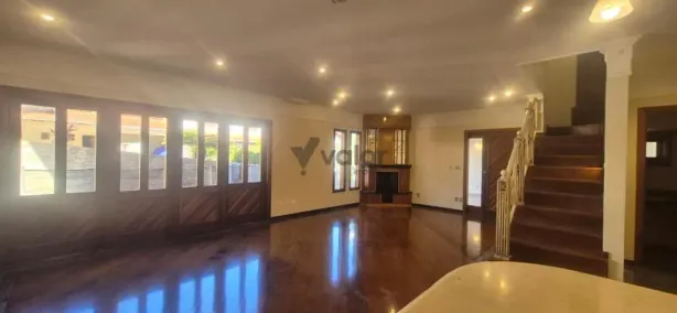 Casa de Condomínio com 4 Quartos para alugar, 350m² no Jardim Santa Marcelina, Campinas