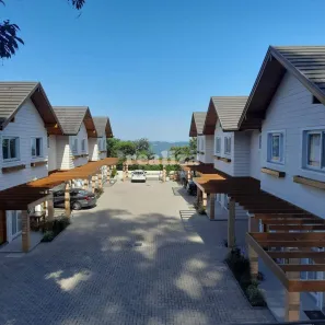 Casa com 2 Quartos à venda, 82m² no Várzea Grande, Gramado