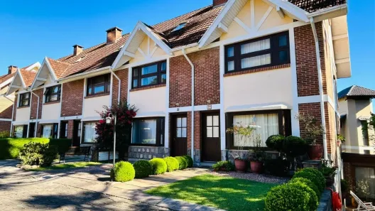 Casa de Condomínio com 3 Quartos para alugar, 220m² no Quinta da Serra, Canela