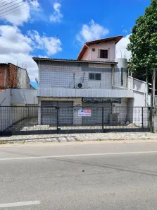 Casa com 5 Quartos para alugar, 384m² no Parque Dois Irmãos, Fortaleza