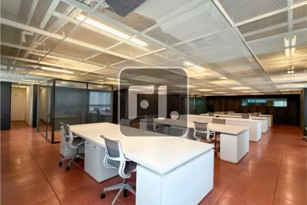 Sala Comercial para alugar, 700m² no Itaim Bibi, São Paulo